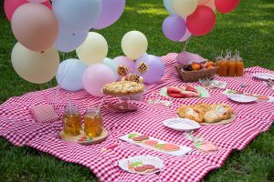 Fête pour enfants sur le thème du pique-nique