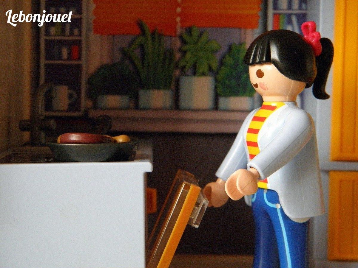 Dans la cuisine du village Playmobil, la magie de Noël prend vie 🎄🧑‍🍳