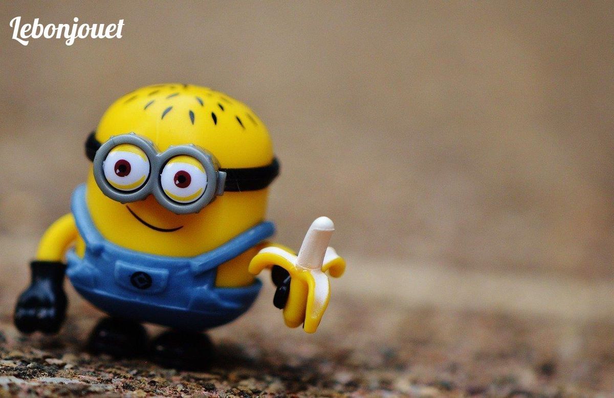 Depuis 2010, les Minions adorent les bananes et les rires! 🍌😄 #ÉvolutionMinions