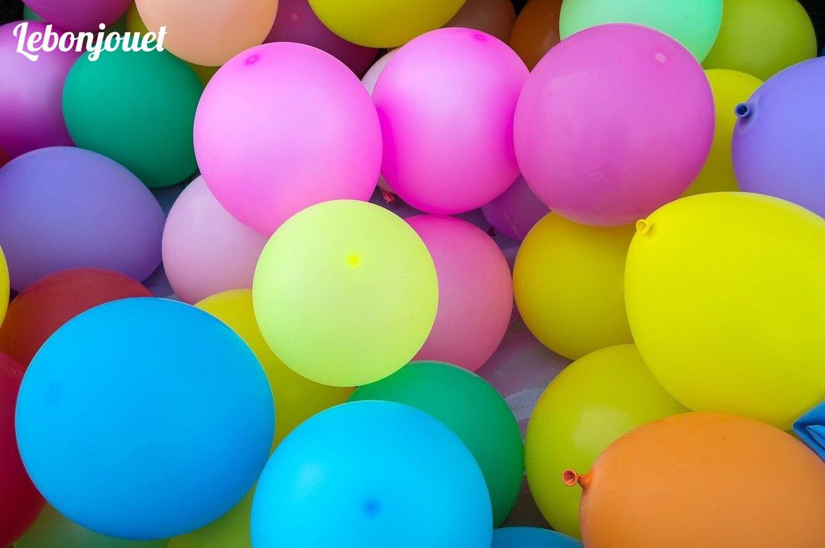 Des ballons colorés pour illuminer la fin de fête et créer des souvenirs magiques avec Playmobil.