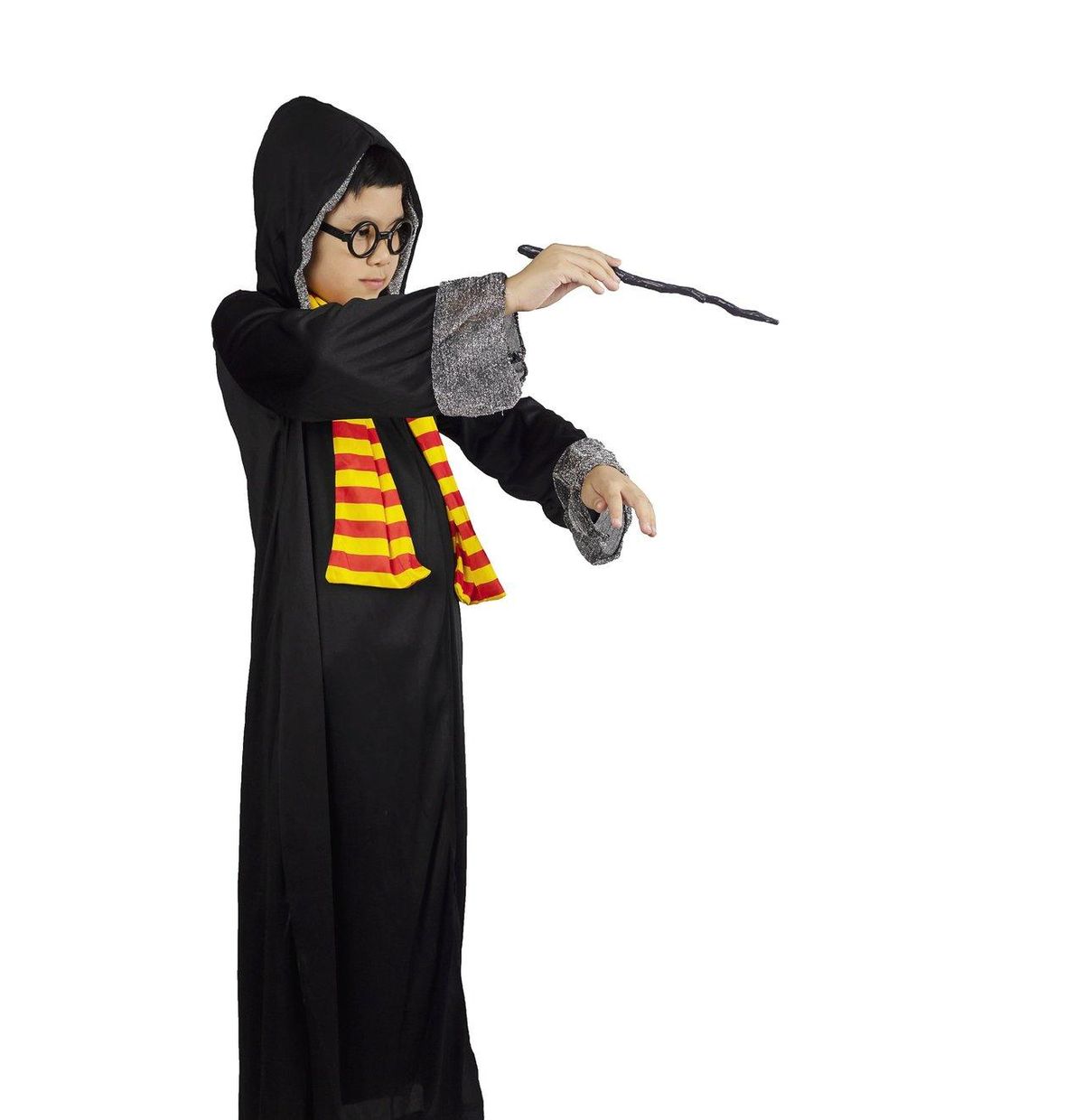 Jeune sorcier en action, l'univers magique inspire Monopoly Harry Potter.