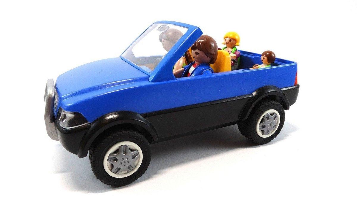 Jouet Playmobil en road trip : exploration et interactions pour grandir ensemble.