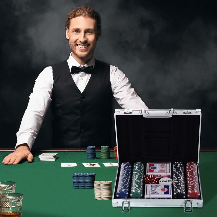 Malette pro poker coffret complet 30L x 21l x 65H cm 200 jetons 2 jeux de cartes 2 clés aluminium