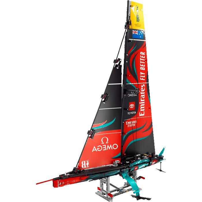 LEGO TECHHNIC 42174 Yacht Emirates Team New Zealand AC75 Cadeaux Jouets Objets de collection 18+