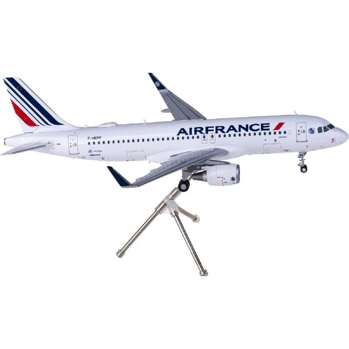Maquette AIR France KLM Airbus A320-200 Sharklets F-HEPF en Métal - GEMINI - 19 cm - 17 cm