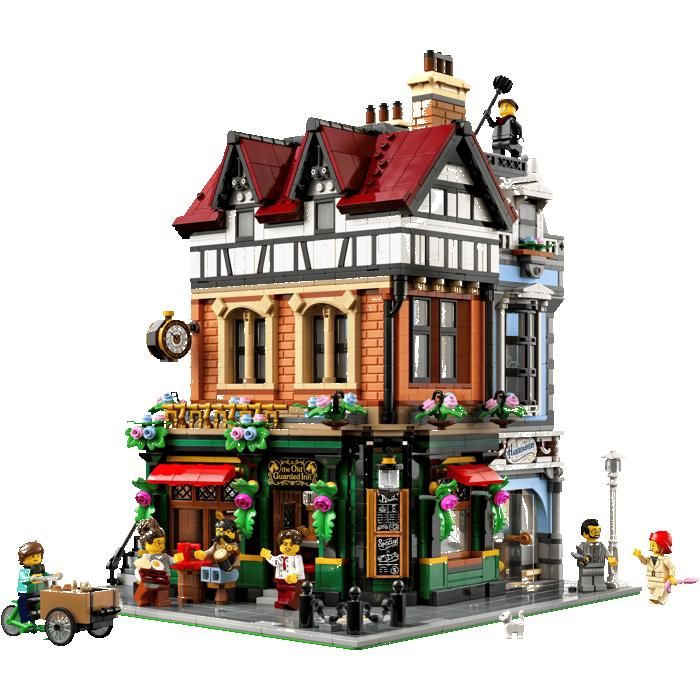 LEGO Icons 10350 La bâtisse Tudor Cadeaux Jouets Objets de collection 18+
