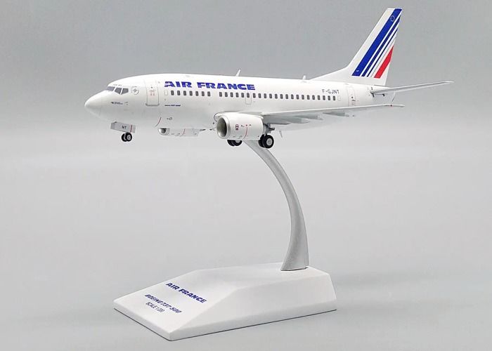 Maquette Avion AIR FRANCE BOEING 737-500 en Métal F-GJNT au 1/200 Série Limitée