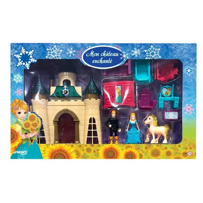 Château enchanté avec la princesse et le prince et des accessoires