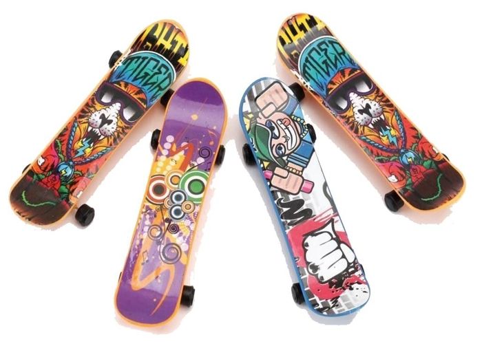 Mini jouets Skateboard - PTIT CLOWN - re23490 - Lot de 4 - Multicolore - Pour enfants - Mixte