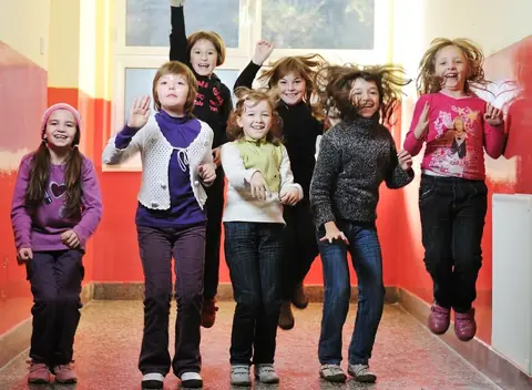 5 activités théâtrales stimulantes à pratiquer à la maison avec les enfants