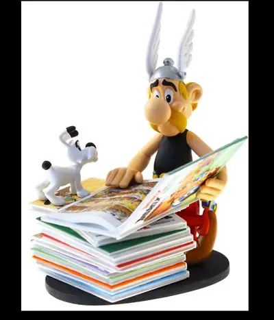 Figurine de collection Astérix pile d'albums 2ème Édition