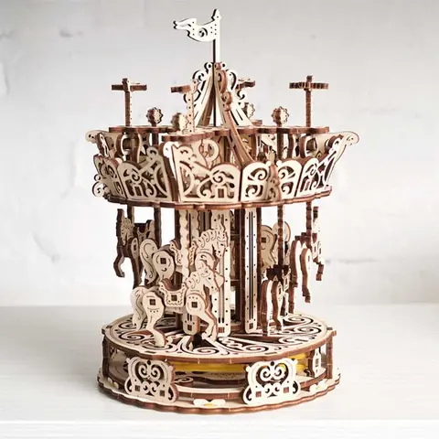 Maquette en bois 3D UGEARS - Carrousel puzzle adulte - Construction mécanique en bois