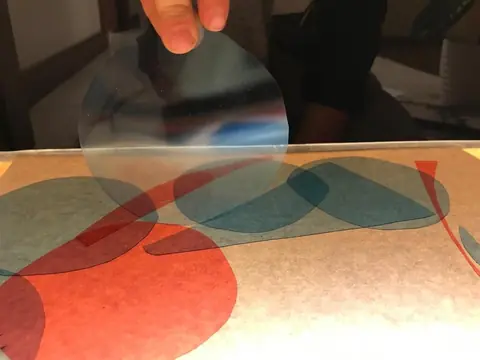 ACTIVITÉS POUR ENFANTS : L'ATELIER LUMIÈRE ET COULEUR