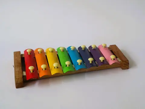 Orchestres de jouets en bois Vilac, Janod et Hape : avantages, prix et avis détaillés