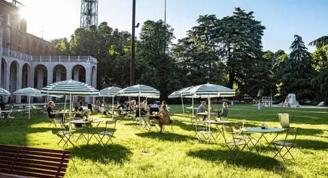 APÉRITIFS EN PLEIN AIR À MILAN ? 7 ENDROITS À VISITER AVEC DES ENFANTS