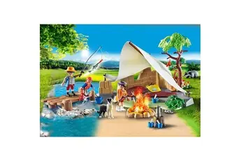 Family Fun Famille de campeurs