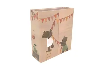 La garde robe avec le petit ours