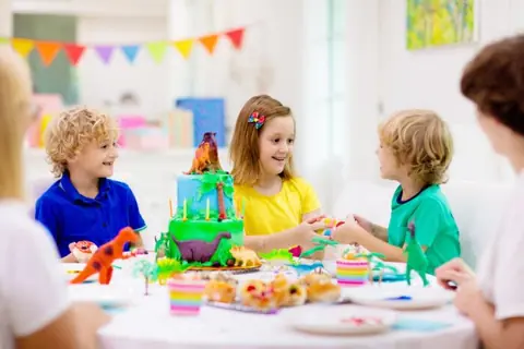 Comment choisir des cadeaux qui éduquent et amusent en même temps ?