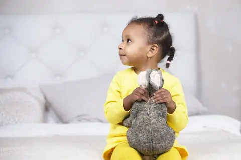 Durée de vie d'un doudou : comprendre son usage chez l'enfant