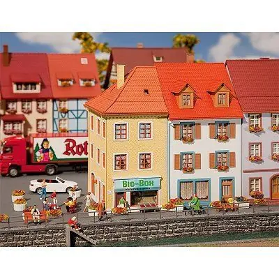 Modélisme - FALLER - 2 maisons de petite ville - Commerce bio - Epoque 1946-1977