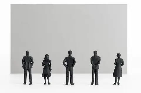Figurines
