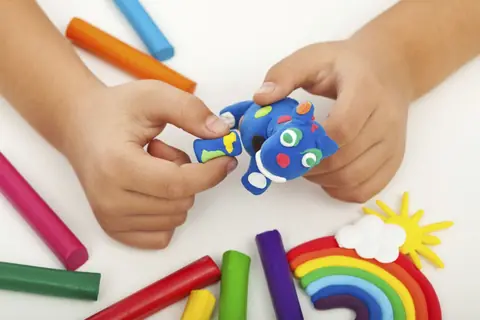 Jeux à la maison avec des enfants - Jeux à jouer à la maison