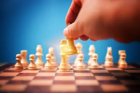 Jeux de société inspirés des mythes et légendes : une immersion ludique dans les récits intemporels