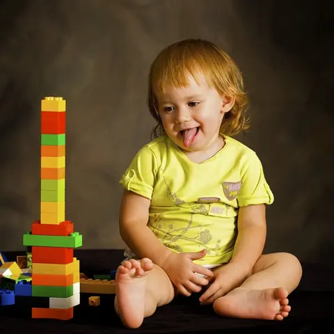 Les jeux de construction : leviers essentiels du développement créatif de l'enfant