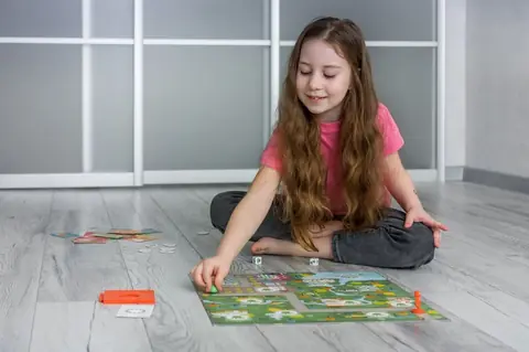 Les jeux de société : un levier essentiel pour le développement psychologique des enfants