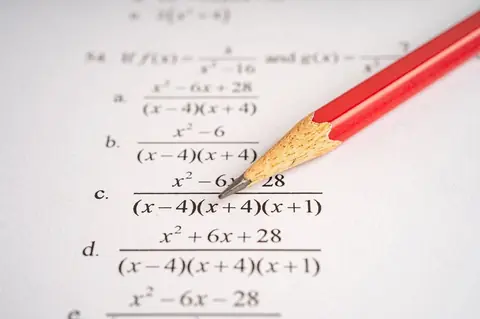 Les jeux vidéo comme outils d'apprentissage des mathématiques: impacts et stratégies d'intégration