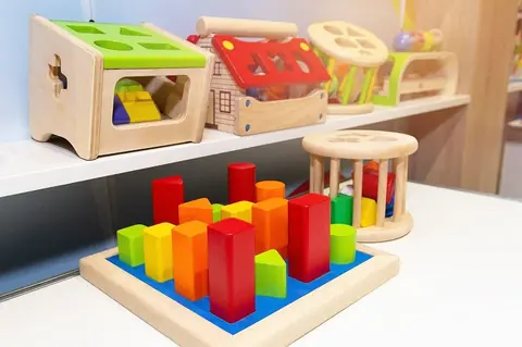 Top 5 jouets en bois évolutifs à moins de 50€ pour enfants de 2 à 5 ans