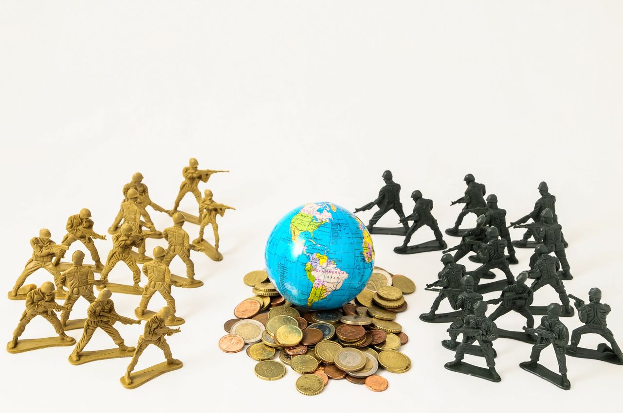 Figurines de soldats en plastique pour collection, jeux militaires et idées cadeaux originales.