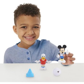 Mickey, 2 figurines articulées 7,5 cm avec accessoires, Thème Football, Jouet pour enfants dès 3 ans, MCC042