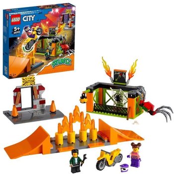 LEGO® 60293 City Stuntz L’Aire d’Entraînement des Cascadeurs, Rampes, Cage Araignées et Moto Rétrofriction